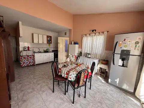 Casa en Venta en Ezpeleta Este, USD 45.000