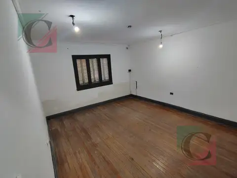 Depto Tipo Casa en Alquiler de 1 dormitorio