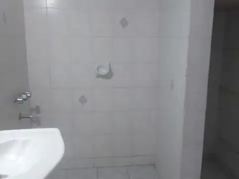 Casa en Alquiler con 1 cochera