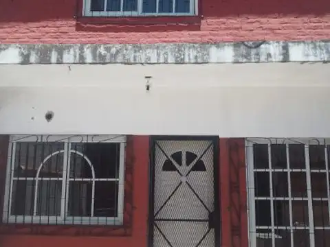 Alquiler Duplex 3 ambientes en Isidro Casanova