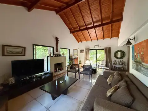 Casa en Venta de 5 dormitorios
