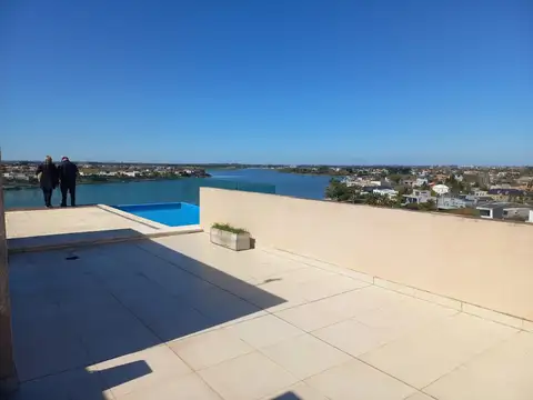 Departamento en Alquiler con 1 cocheras