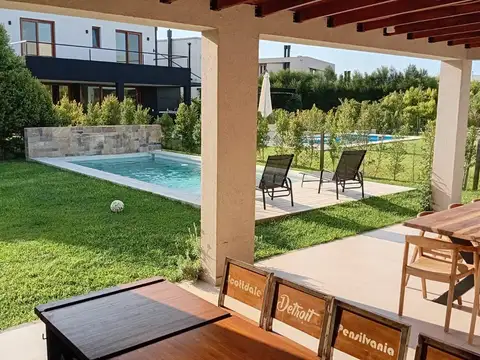 Casa en Venta de 3 dormitorios