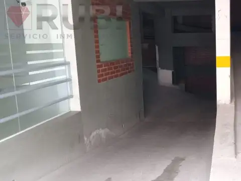 CENTRO DE NEUQUEN COCHERA EN VENTA