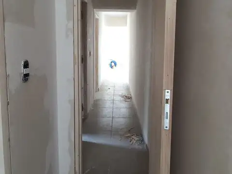 Casa 3 ambientes con 2 baños
