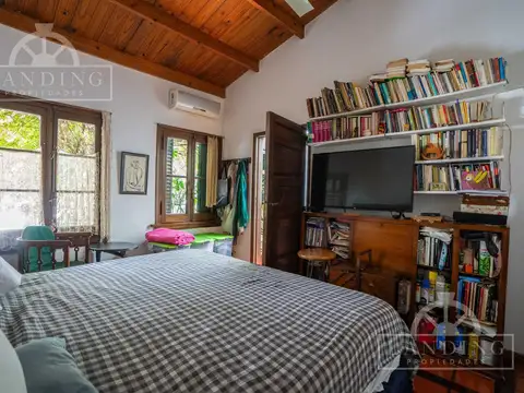 Depto Tipo Casa en Venta de 5 ambientes