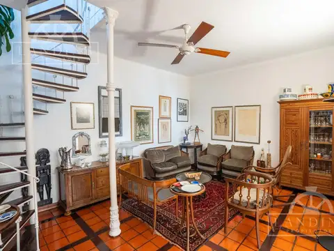 Depto Tipo Casa 5 ambientes con 3 baños