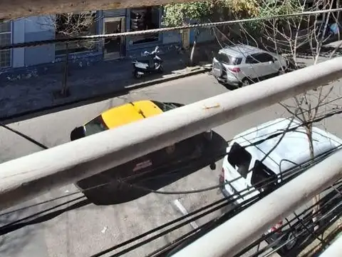 Sarmiento 1470 Casa PA 1 Dorm y comodin