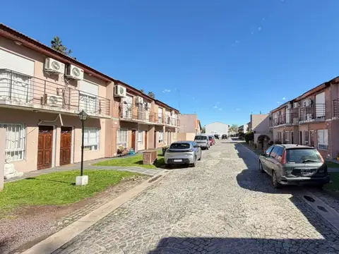 Casa en Alquiler de 2 dormitorios