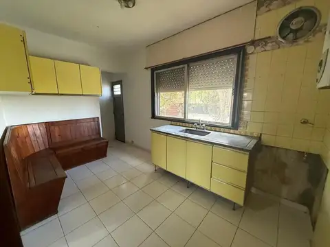 Depto Tipo Casa en Alquiler de 3 ambientes