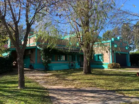 Casa Chalet  en Venta en San Isidro Labrador, Villanueva, Tigre