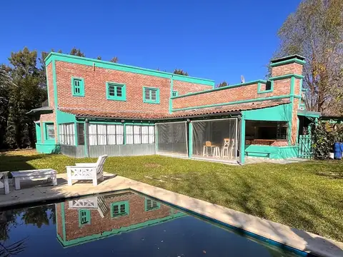 Casa en Venta en San Isidro Labrador, USD 360.000