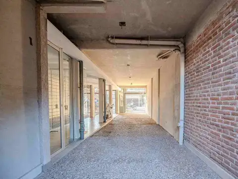 COCHERA EN ALQUILER BARRIO LOURDES