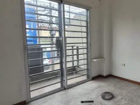 Depto Tipo Casa en Alquiler de 2 dormitorios