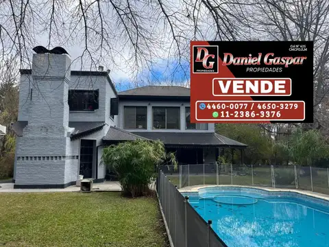 VENTA – GRAN CASA 5 AMBIENTES ESTILO ANTIGUA – CLUB PRIVADO EL OMBÚ