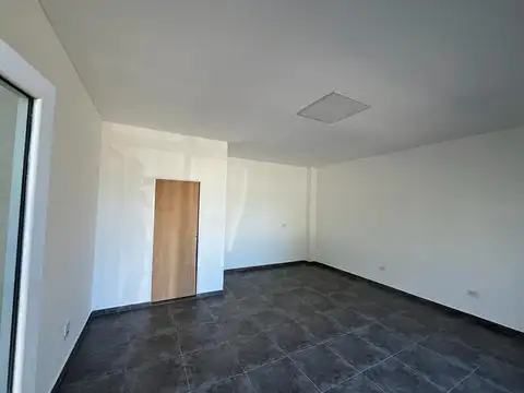 ESTEBAN DE LUCA al 900