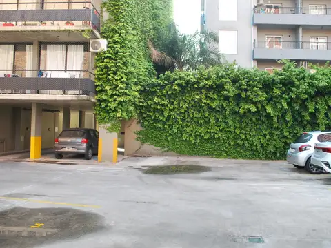 COCHERA FIJA EN TIGRE CENTRO | EXCELENTE ACCESO Y UBICACION