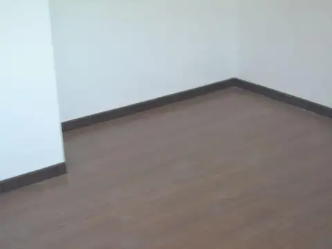 Departamento en Venta en Burzaco Oeste, USD 46.000