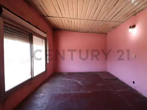 Casa 7 ambientes con 4 baños