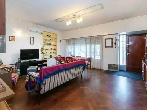 Casa en Venta de 5 dormitorios