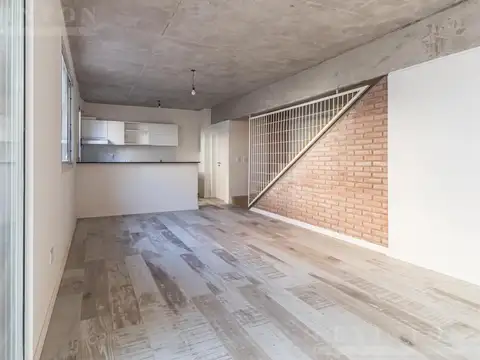 Depto Tipo Casa en Venta con 1 cocheras