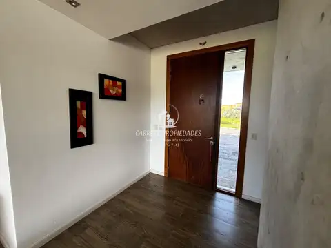 Casa en Alquiler de 4 dormitorios