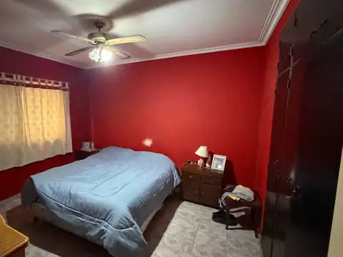 CASA EN VENTA EXCELENTE UBICACION,BARRIO SANTA ANA