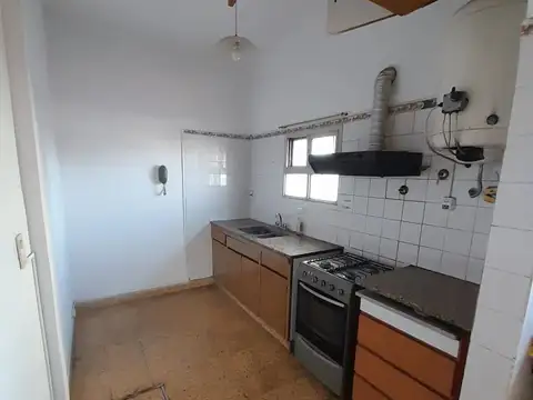 Departamento 3 ambientes con 1 baño