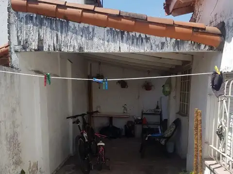 Depto Tipo Casa en Venta 35 años