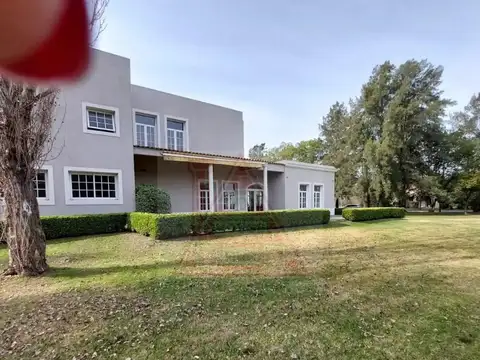 Terreno en Venta 65  mts Fondo