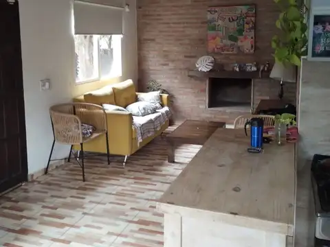 CASA 3 DORM CON PILETA ANISACATE APTA CREDITO