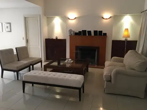 Casa en Venta de 6 dormitorios
