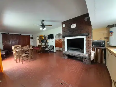 CASA DE 4 AMBIENTES EN ALQUILER TEMPORARIO, ZONA CENTRO