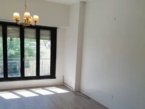 Oficina en Alquiler al Este