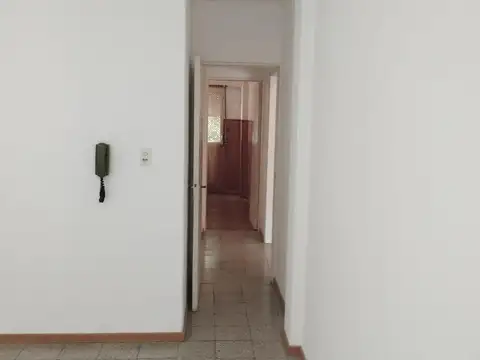 Departamento 4 ambientes con 1 baño