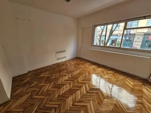 Marcelo Torcuato De Alvear 2100
