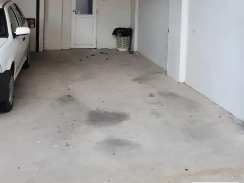 Cochera en venta - 13Mts2 - La Plata