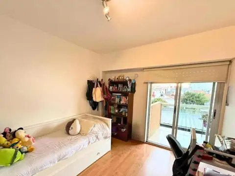 Independencia e/ Necochea y Ituzaingó