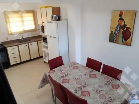 Depto Tipo Casa 3 ambientes con 1 baño