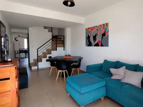 DUPLEX EN VENTA ITUZAINGO