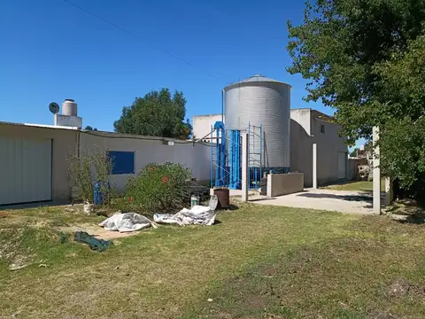 Galpon en Venta en Lisandro Olmos Etcheverry, USD 500.000