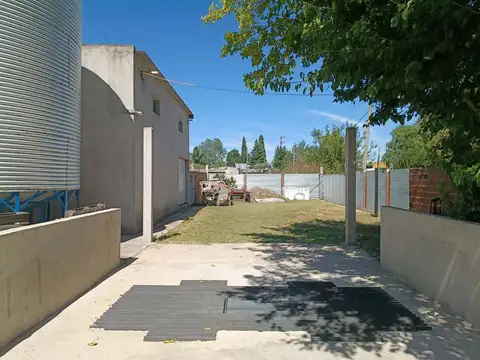 Galpon en Venta en Lisandro Olmos Etcheverry, USD 500.000