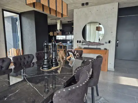Casa en Venta al Este
