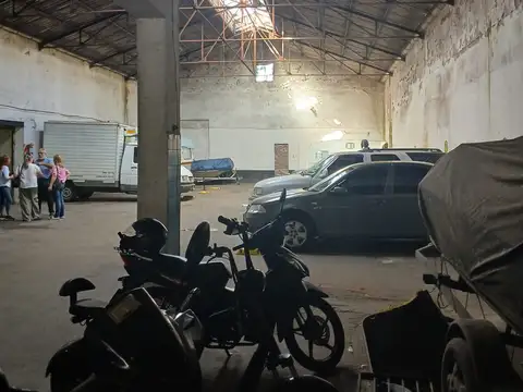 Galpon en Venta 50  mts Fondo