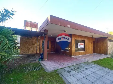 CASA EN VENTA EN F VARELA 5 AMB APTO CREDITO