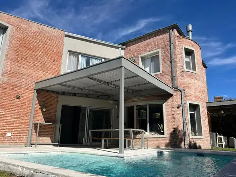 Casa en Venta de 4 dormitorios