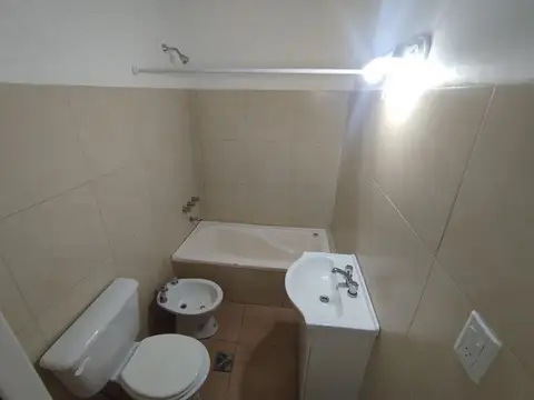 ALQUILER PH 2 AMB PLANTA BAJA OLIVOS