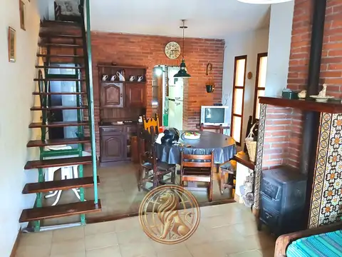 Depto Tipo Casa en Venta con 1 cocheras