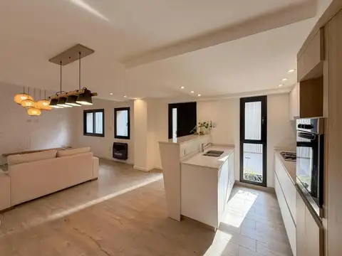 Depto Tipo Casa en Venta de 3 dormitorios