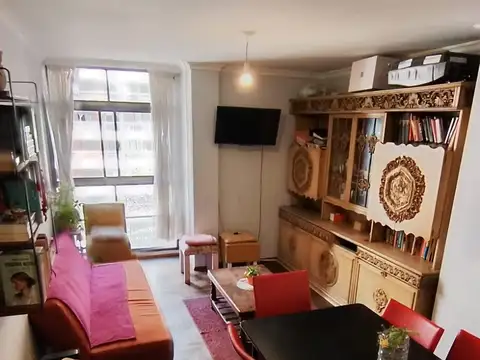 BALCARCE 400, Piso 5